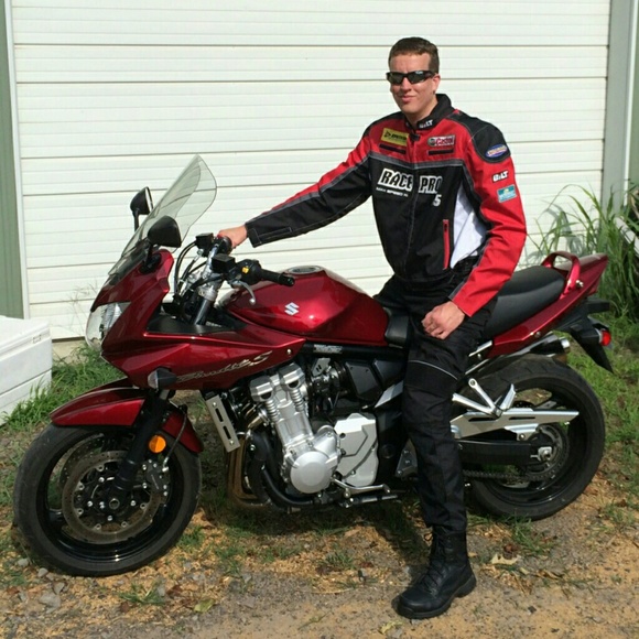 Meet your Posher, Brent - Picture 3 of 3